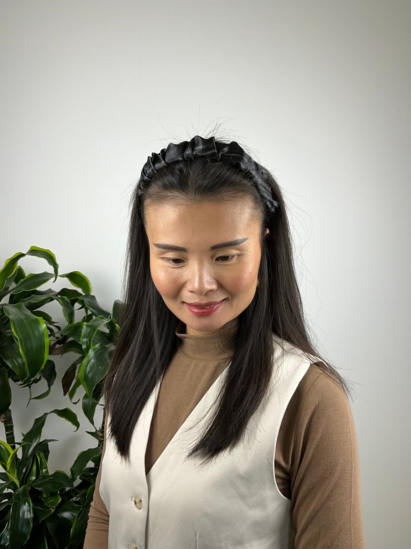 Elisa Hårbøjle Sort og Grå| MAS SELECTION