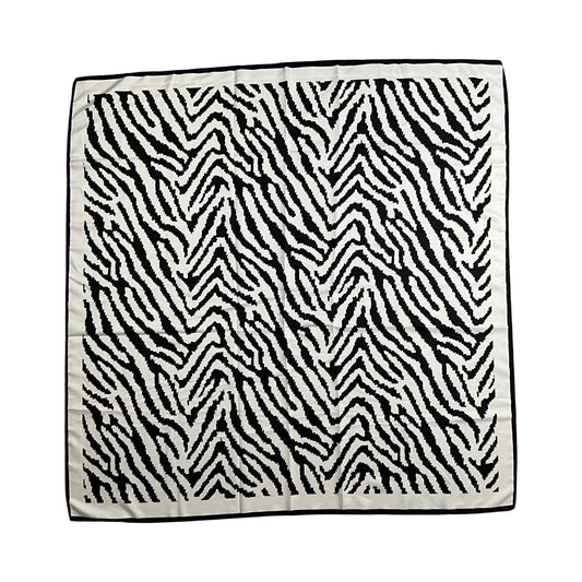 Zebra Print Satin Tørklæde Hvid| MAS SELECTION