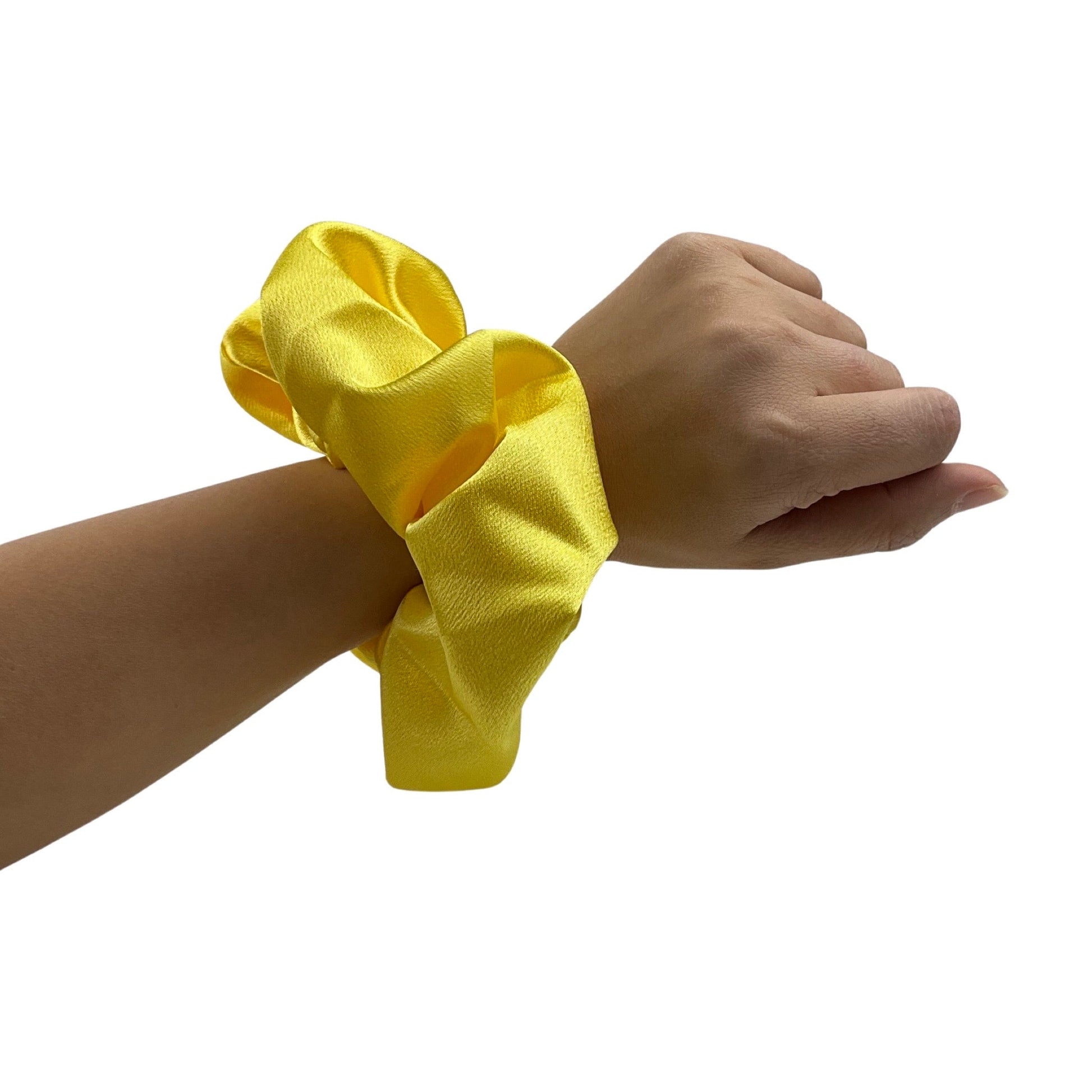 Stor Scrunchie Gul| MAS SELECTION