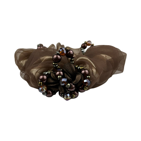 Blomster og Stendecoreret Scrunchie Brun| MAS SELECTION