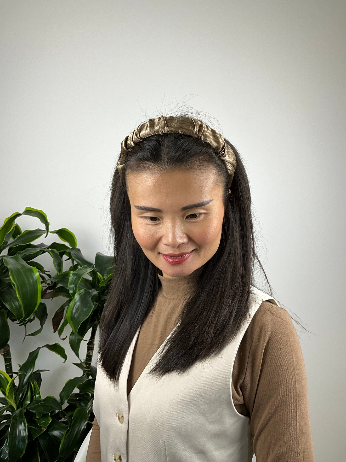 Elisa Hårbøjle Beige| MAS SELECTION