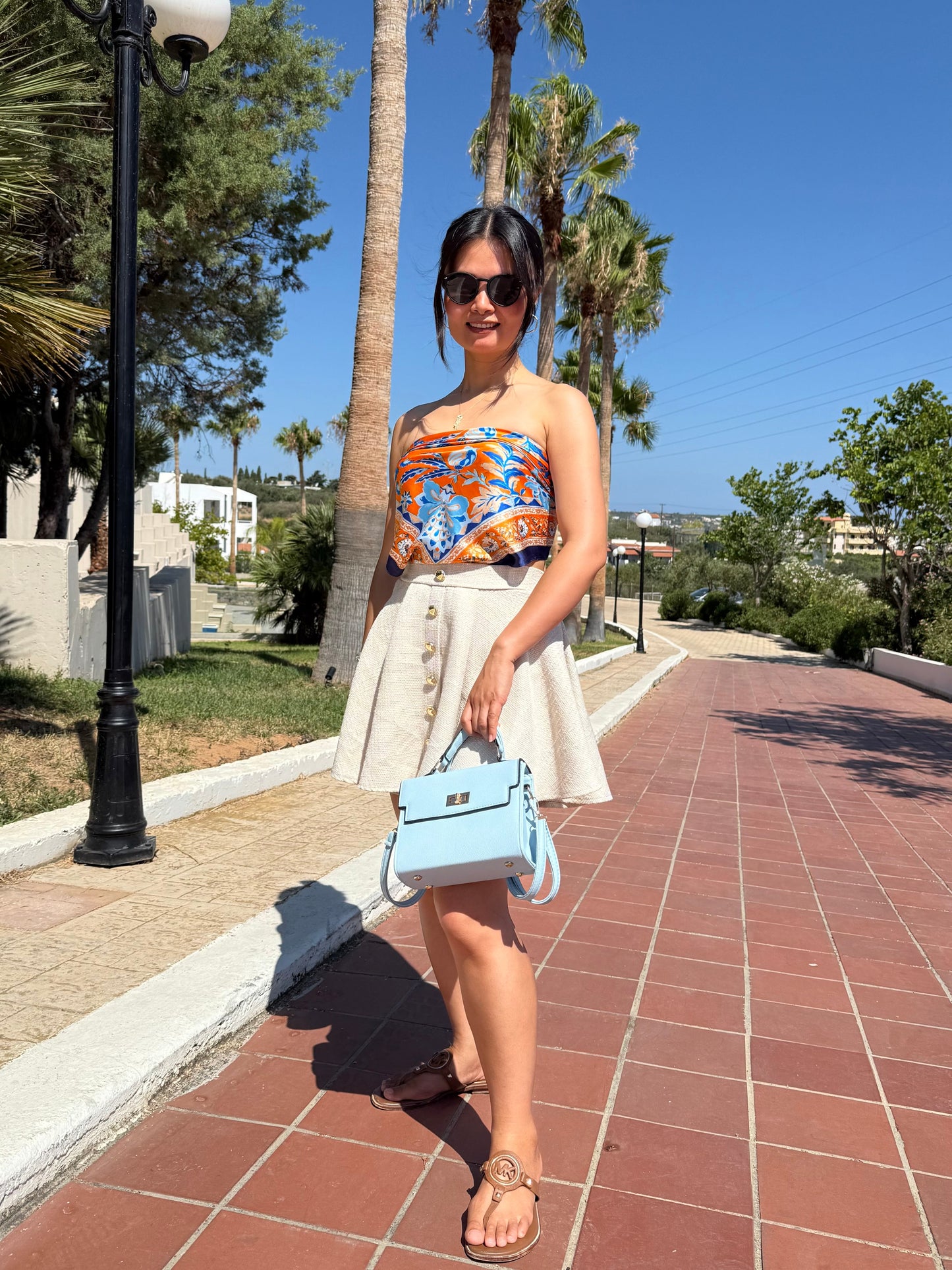 Vittoria crossbody-minitaske lyseblå| MAS SELECTION