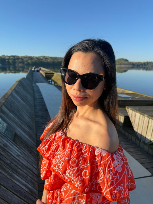 Anna Solbriller i Lyserød
