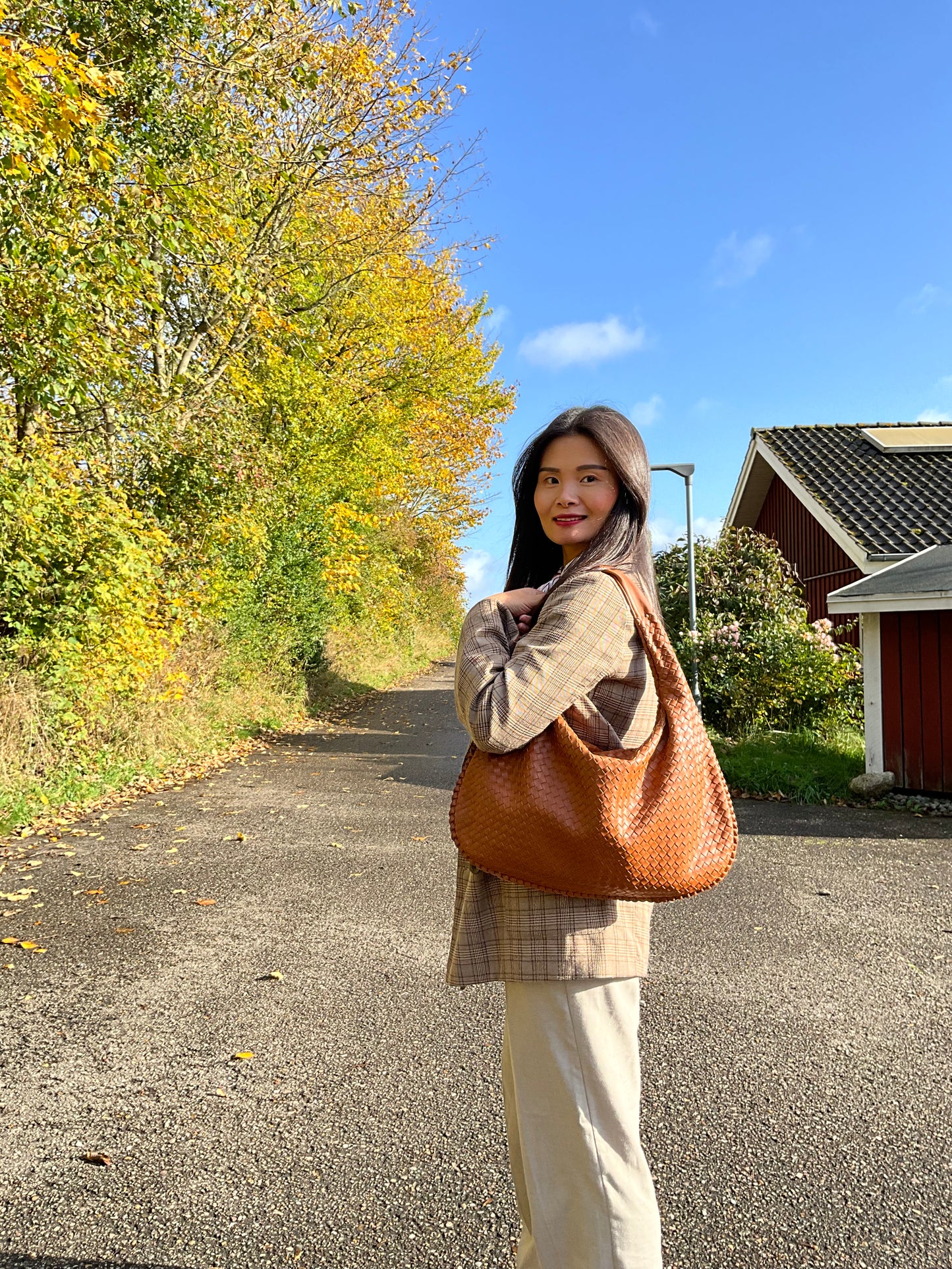 Anna Skuldertaske Lyseblå