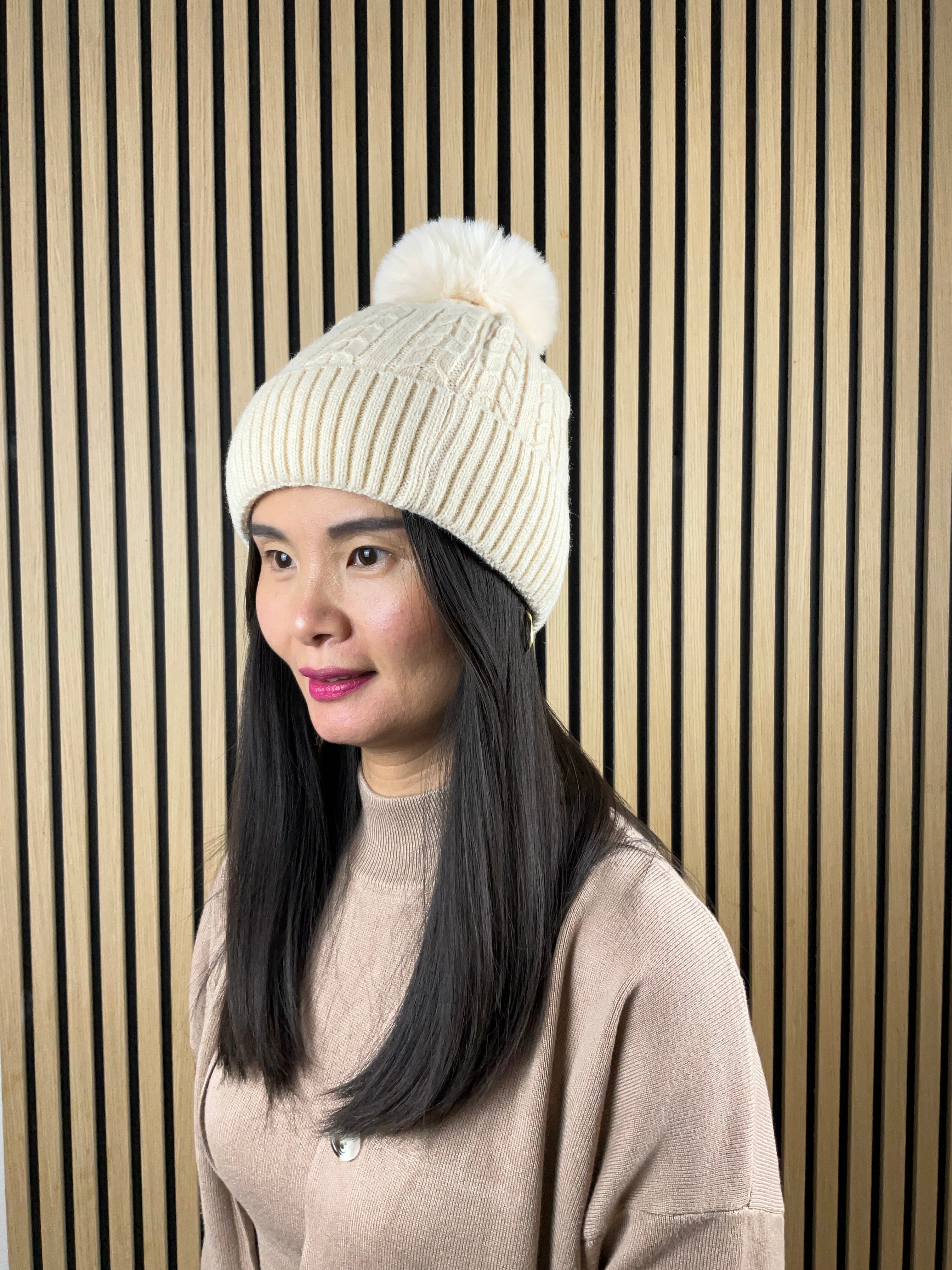 Sissi Strikhue Beige | MAS SELECTION