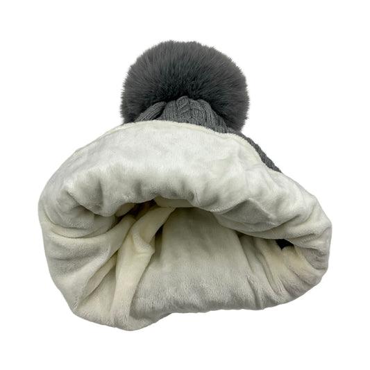 Sissi Strikhue Grå | MAS SELECTION