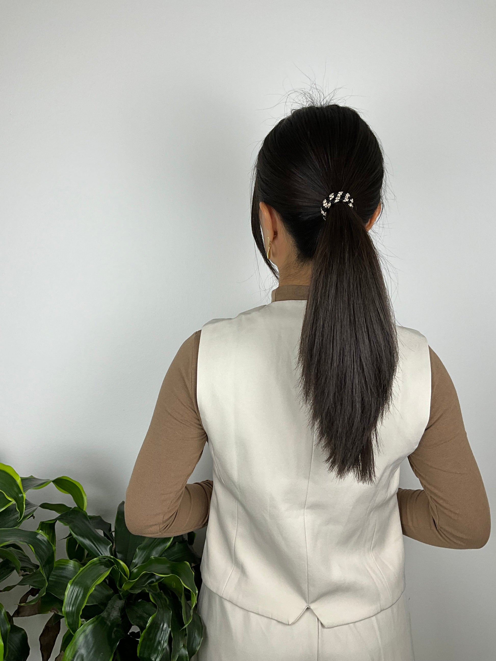 Strikket hårelastik sort med glimmer| MAS SELECTION