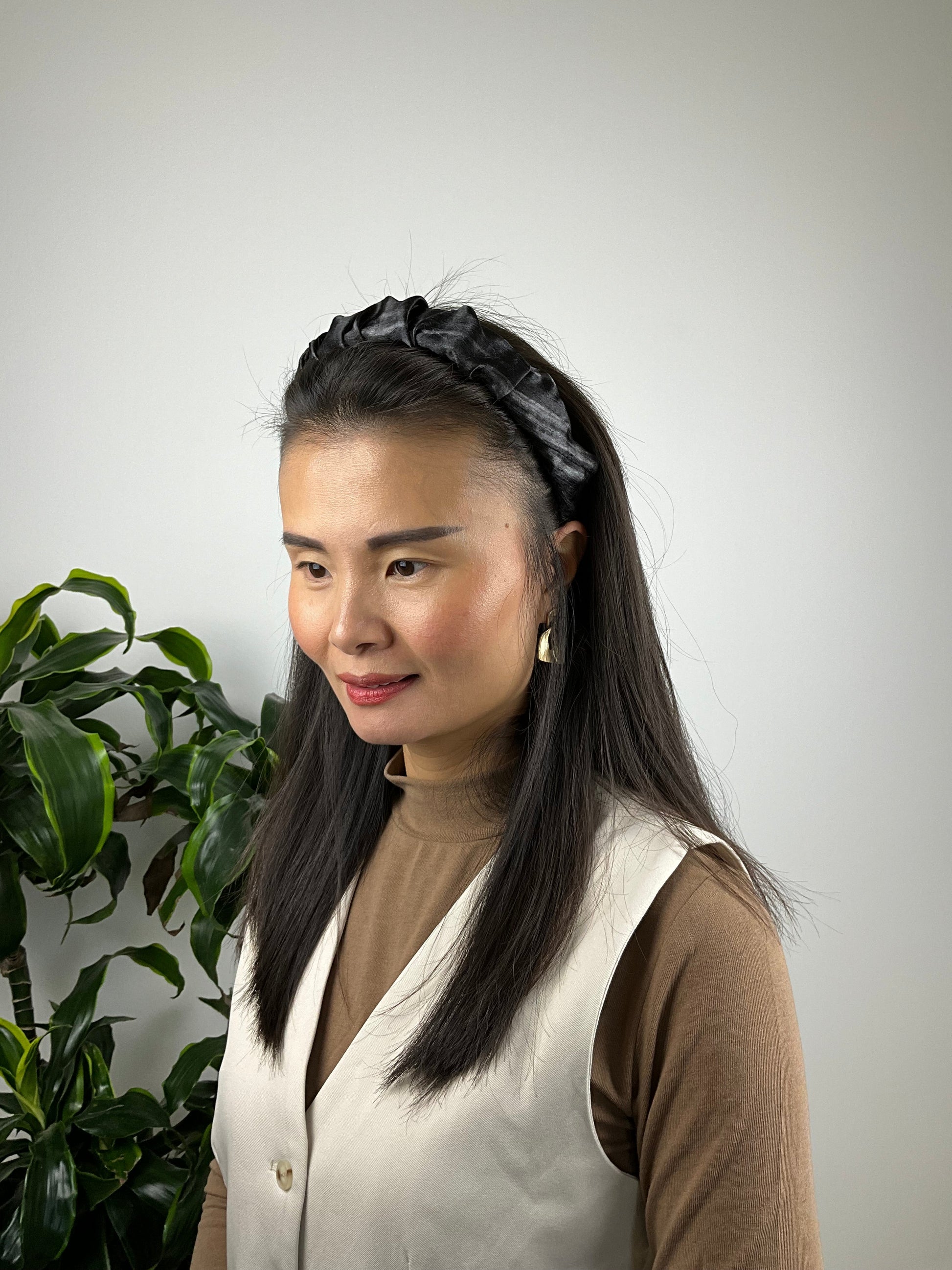 Elisa Hårbøjle Sort og Grå| MAS SELECTION