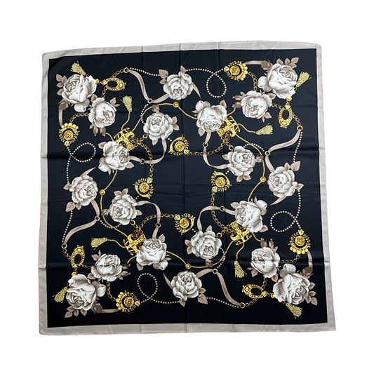 Sofia Satin Tørklæde Sort, 90 cm x 90 cm