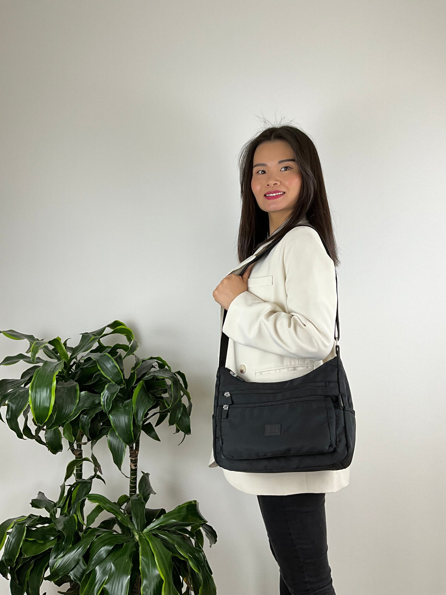 MS Skuldertaske/Crossbody Sort| MAS SELECTION