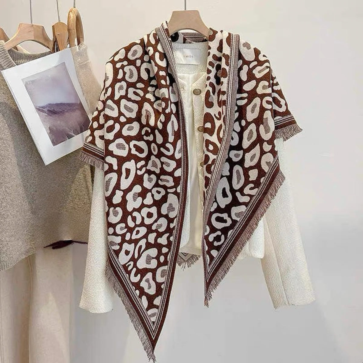 Leopardprint Trekanttørklæde Brun og Creme