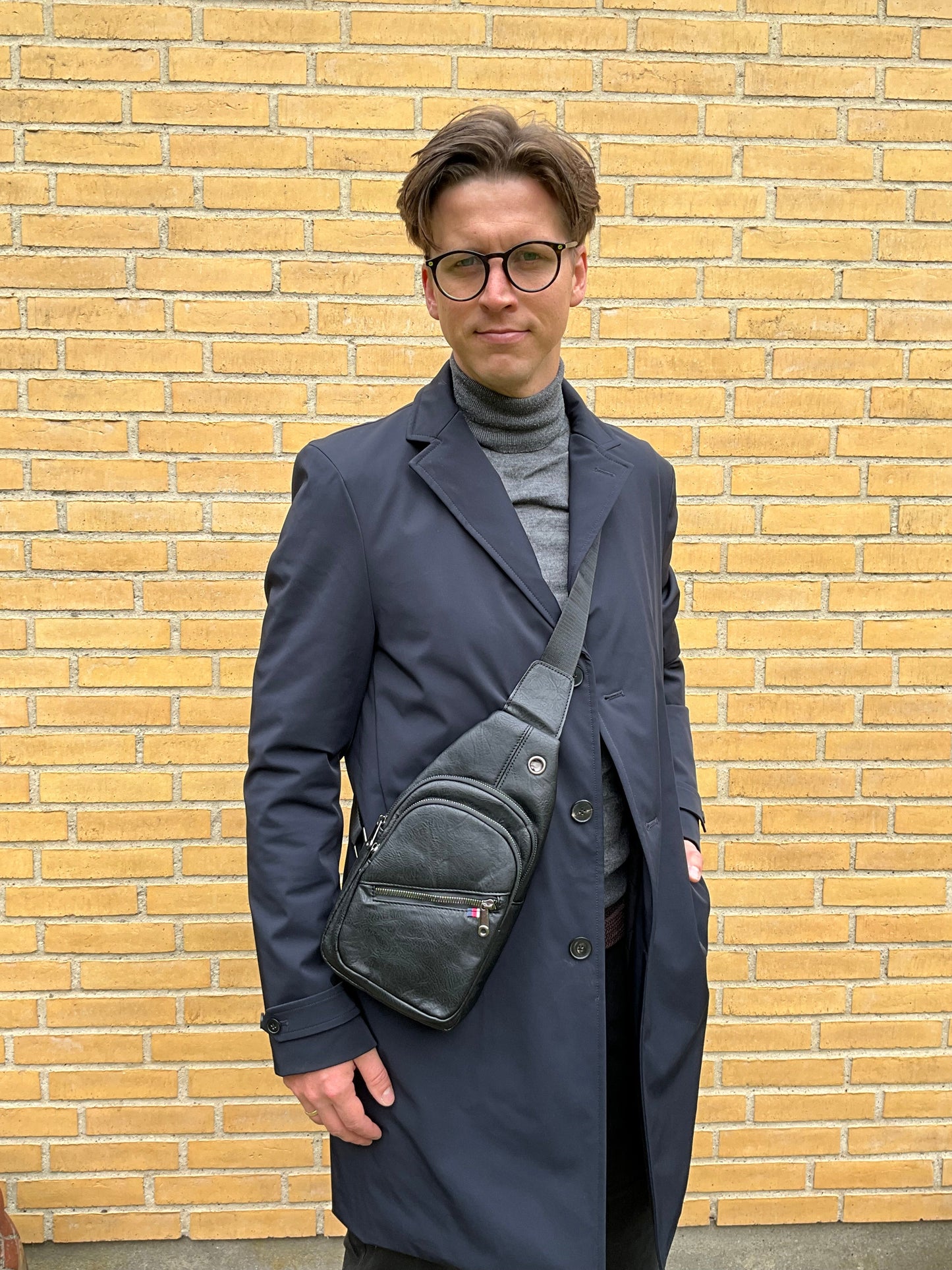 Slyngetaske Sort| MAS SELECTION