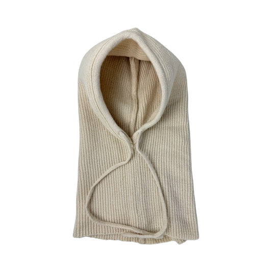MAS SELECTION hættehue set forfra i beige farve