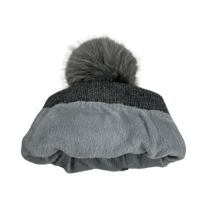 Strikket Hue med Fleece-for og Pompon i Grå