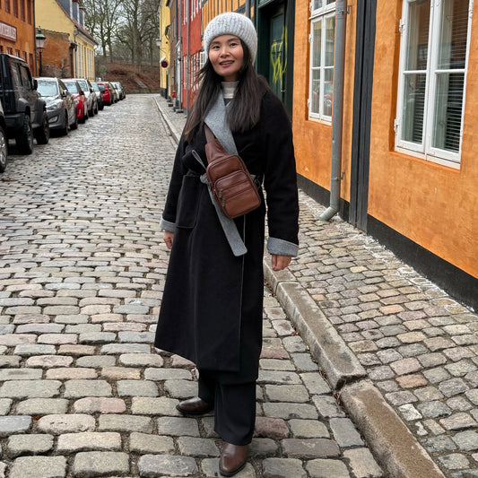 Læder Slyngetaske i Brun