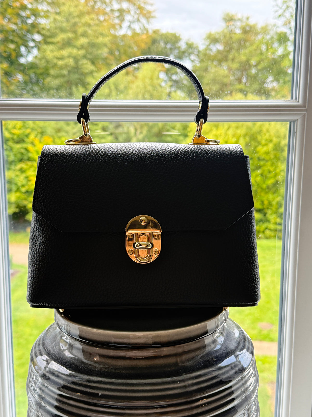 Elegant Håndtaske i Ægte Læder Sort