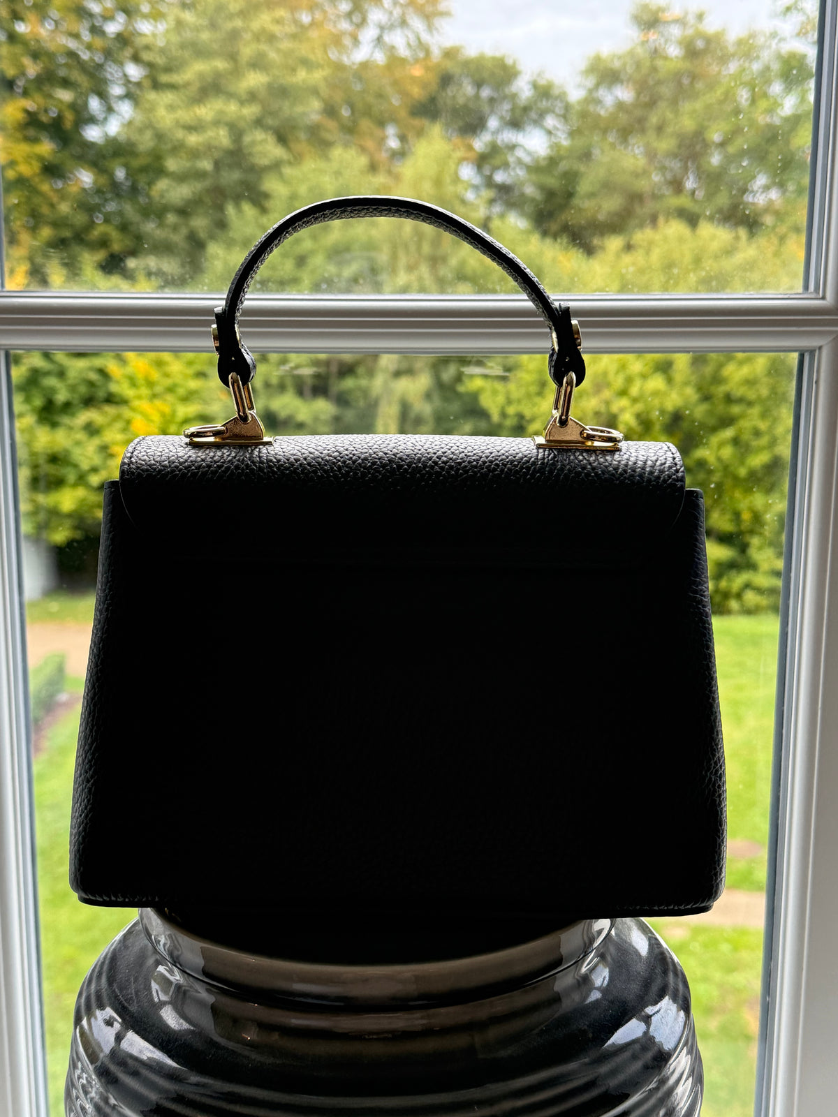 Elegant Håndtaske i Ægte Læder Sort