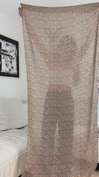 Leopardtørklæde med Gulddetaljer i Beige